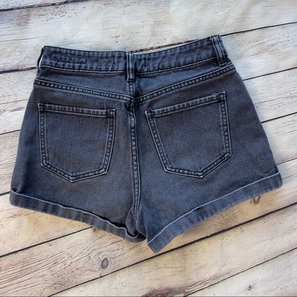 PacSun 100% cotton dark grey denim jean roll up hem Mom Shorts size 25 - Picture 4 of 10
